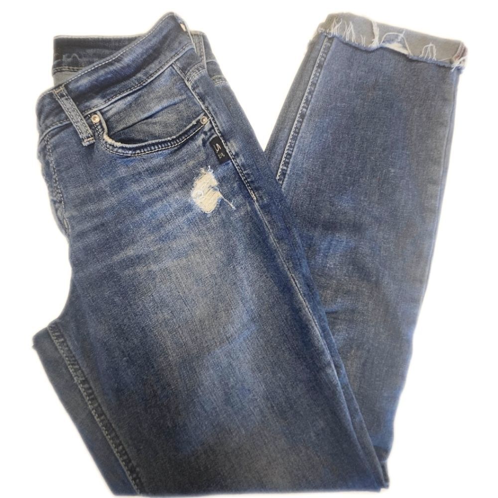 Silver Jeans. Distressed Boyfriend, Raw Hems, Mid Rise, Size 28